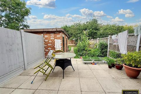 1 bedroom maisonette for sale, Appletree Way, Wickford