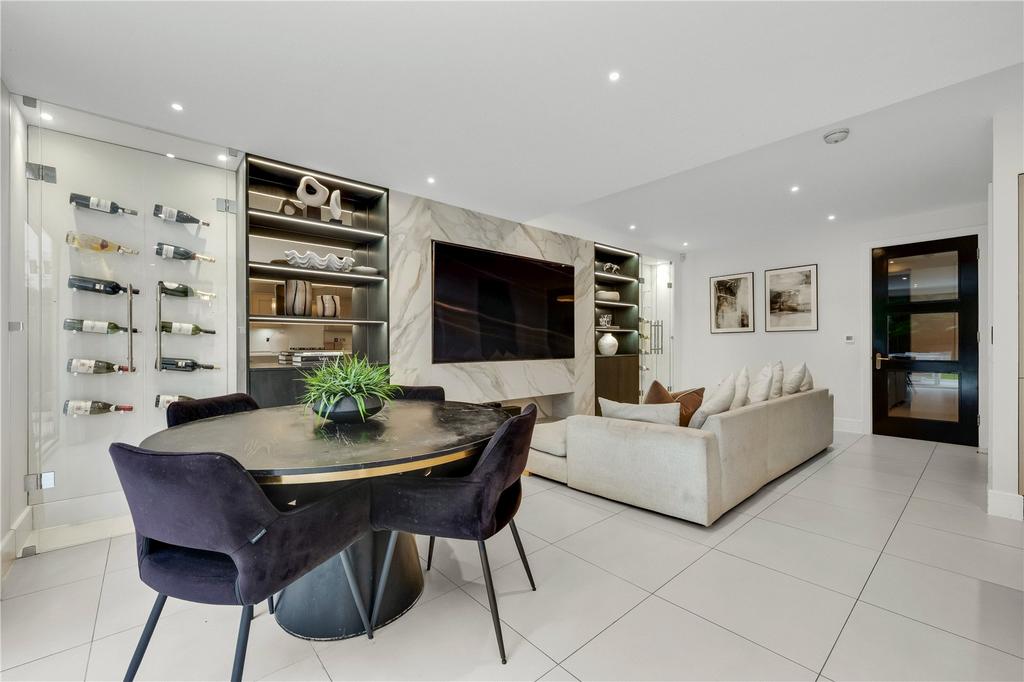 Dining/Family Area