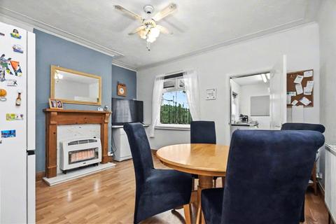 3 bedroom terraced house for sale, Halliday Place, Leeds, West Yorkshire