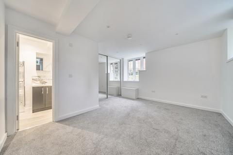 1 bedroom flat for sale, Millbrook Road East, Southampton, Hampshire, SO15