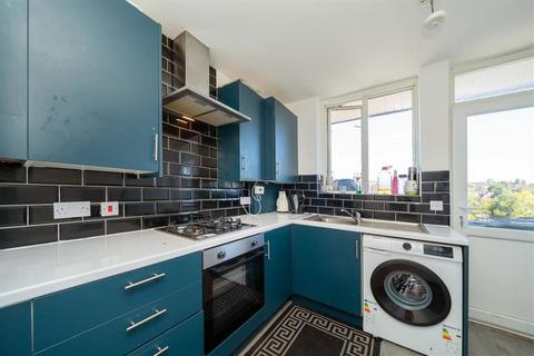 undefined, Cairnfield Avenue, London NW2