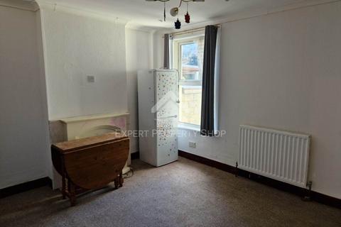 undefined, Sheals Crescent, Maidstone