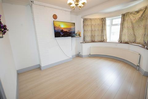 undefined, Warden Avenue, Harrow HA2