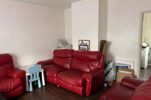 undefined, Daiglen Drive, South Ockendon RM15