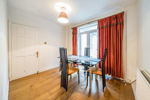 3 bedroom semi-detached house for sale, Carslake Road, London, Greater London, SW15