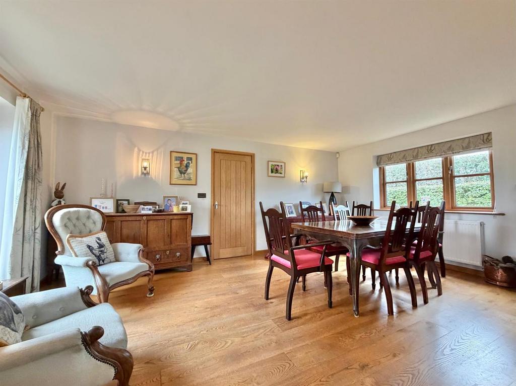 Main House - Dining Room