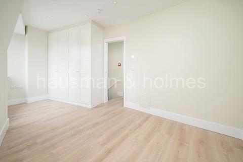 undefined, North End Road, Golders Green