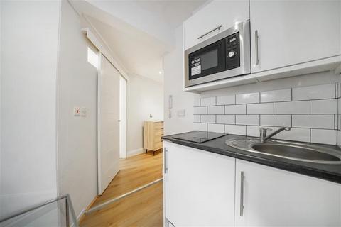 1 bedroom flat to rent, Stanwick Road, W14