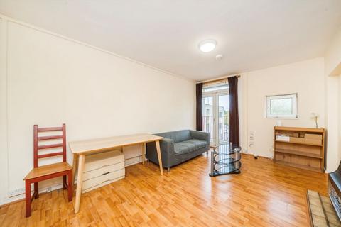 3 bedroom flat for sale, Stanhope Street, London NW1