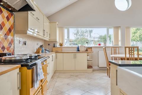 3 bedroom detached bungalow for sale, Hall End Road, Wootton, Bedford, MK43