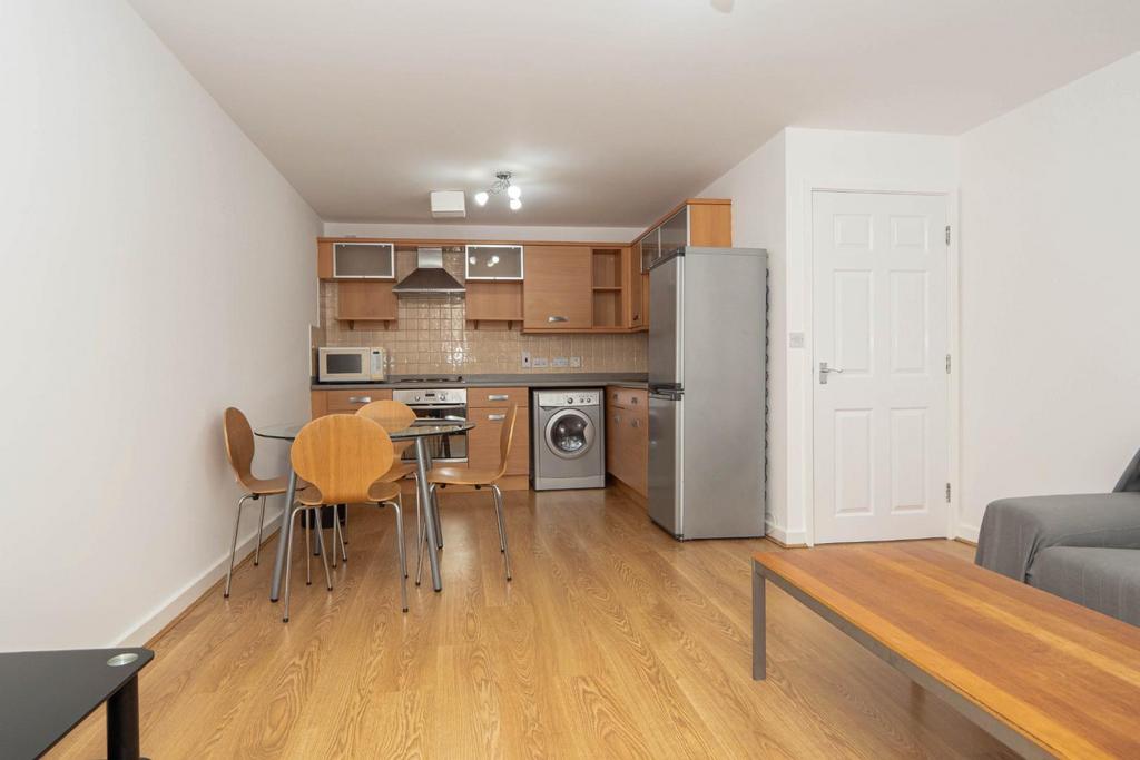 Kitchen/living room