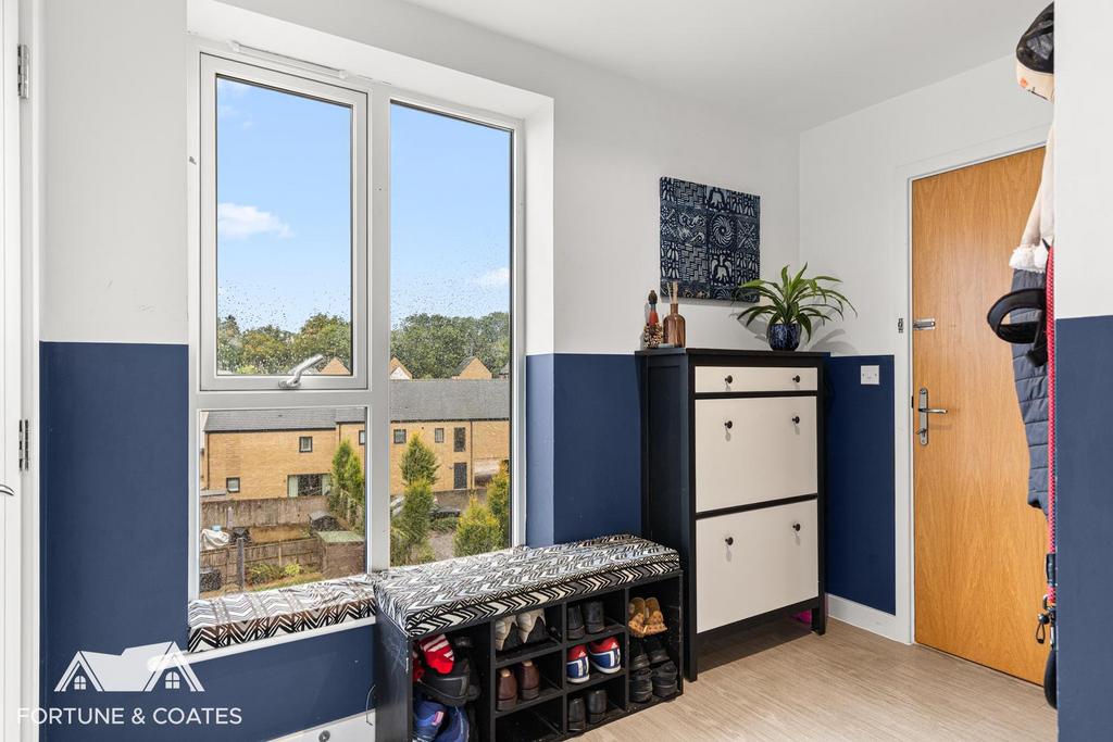 Barnfield Way 8.jpg