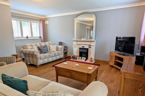 undefined, 18 Erdington Close, Shawbury, Shrewsbury, SY4 4DQ