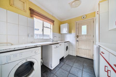 undefined, Kings Road, New Haw, KT15