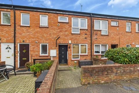undefined, Lakeside Close, Ruislip HA4