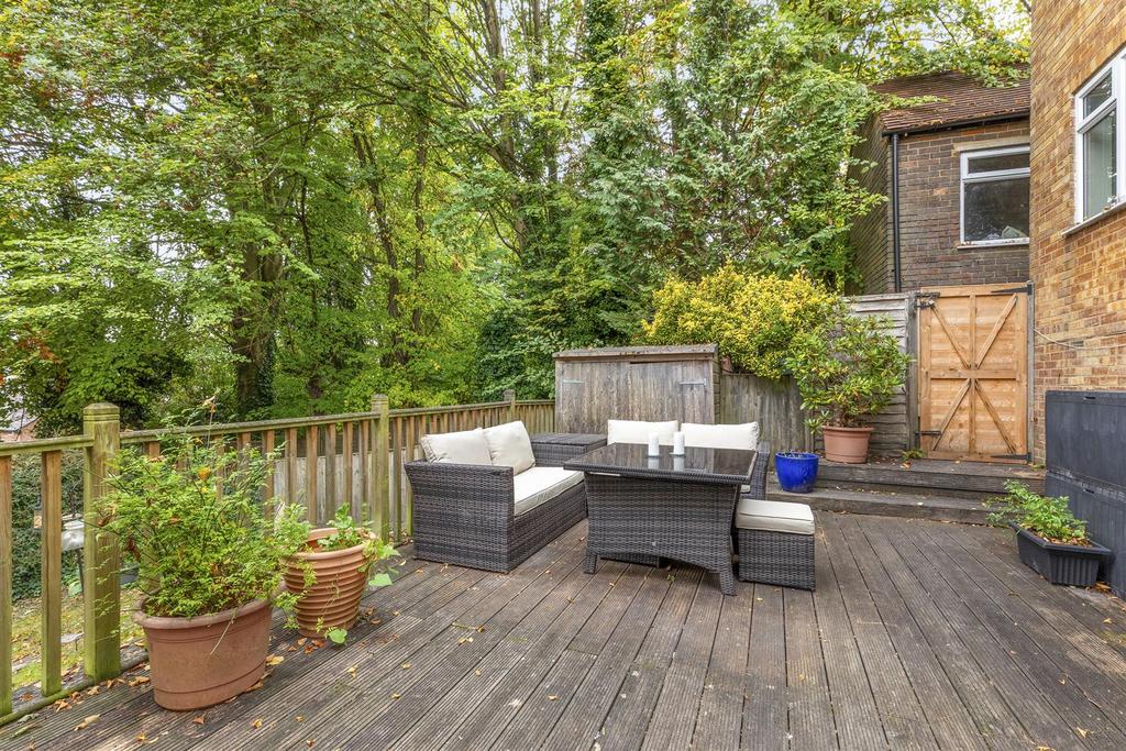 10 Rectory Avenue, HP13 6 HW-9.jpg