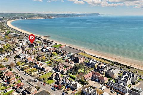 2 bedroom flat for sale, Greenhill