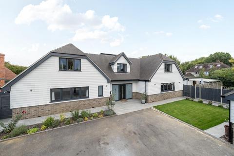6 bedroom detached house for sale, Amber Lane, Maidstone ME17