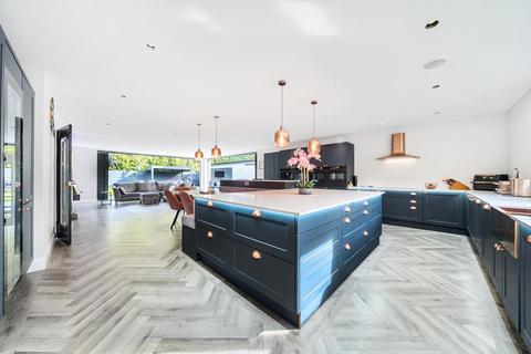 6 bedroom detached house for sale, Amber Lane, Maidstone ME17
