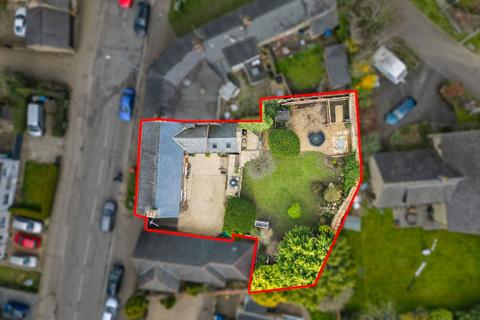 4 bedroom cottage for sale, St. Botolphs Road, Kettering NN15