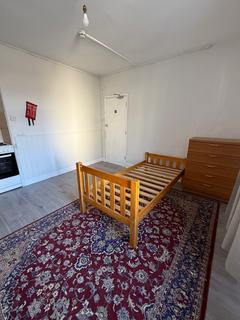 1 bedroom in a house share to rent, Weston-super-Mare BS23