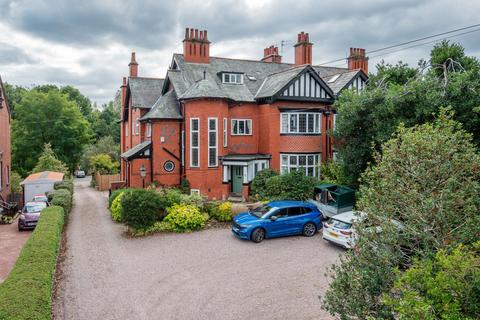 undefined, Urmston Lane, Stretford, M32