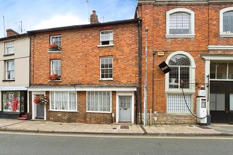 undefined, Well Street, Buckinghamshire MK18