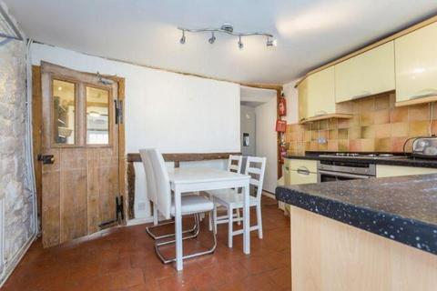 undefined, Well Street, Buckinghamshire MK18