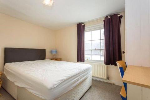 undefined, Well Street, Buckinghamshire MK18