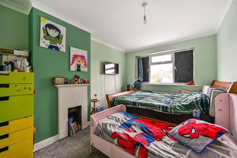 undefined, Waverley Avenue, Whitton, Twickenham, TW2