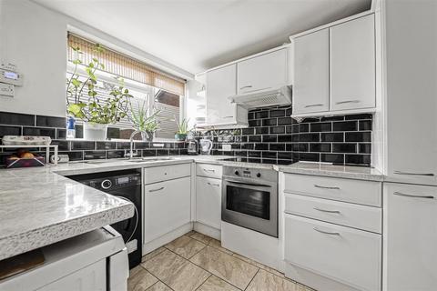 undefined, Albion Road, Sutton