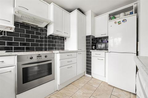 undefined, Albion Road, Sutton