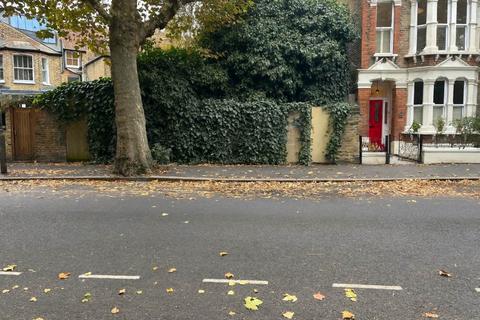 undefined, Elmwood Road, Herne Hill SE24