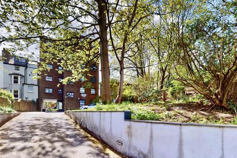 1 bedroom apartment to rent, Hornsey Lane, London N6