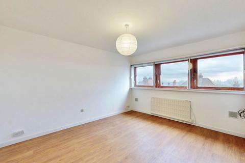 1 bedroom apartment to rent, Hornsey Lane, London N6