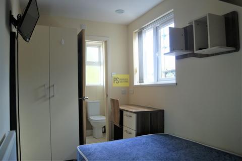 1 bedroom terraced house to rent, Tiverton Road, Birmingham B29