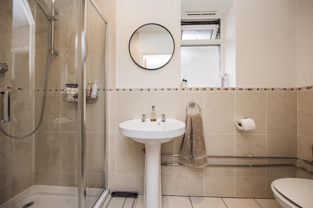Ensuite Shower Room