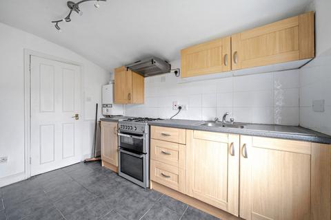 1 bedroom flat for sale, Kings Grove, London, SE15