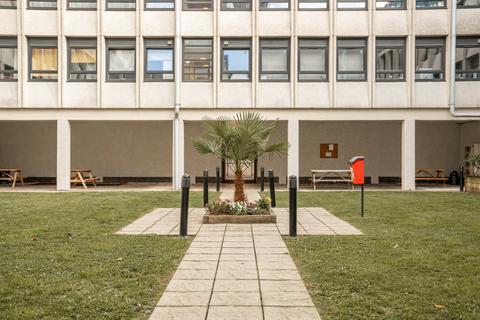 undefined, Flat 16, 5 Elfin Square, Edinburgh, Midlothian, EH11