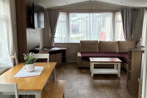 2 bedroom static caravan for sale, Two Bed Swift Loire Pretoria Holiday Park, St Osyth CO16