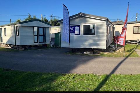 2 bedroom static caravan for sale, Two Bed Willerby Ellerton Extra Pretoria Holiday Park, St Osyth CO16