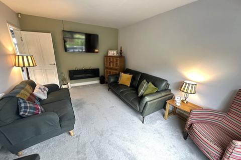 undefined, 16 Strand Way, Royton, Oldham, OL2 5BG