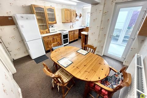 undefined, Barry Road, Pontypridd CF37