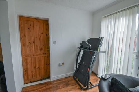 2 bedroom semi-detached house for sale, Revelstoke Road, Sunderland SR5