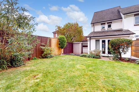 undefined, William Smith Close, Milton Keynes MK15