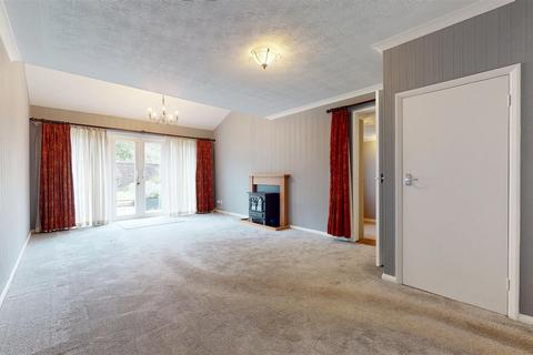 undefined, William Smith Close, Milton Keynes MK15