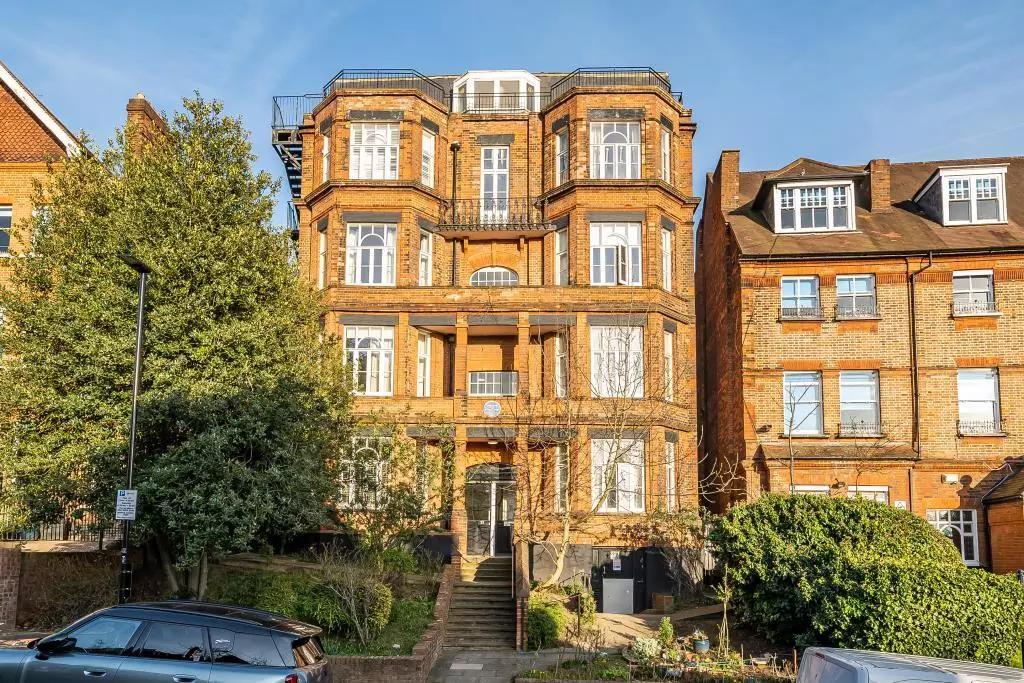 Netherhall Gardens, Hampstead, NW3... 1 bed flat for sale - £500,000