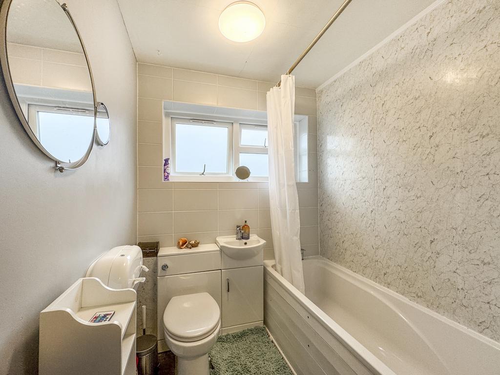 Bath/WC