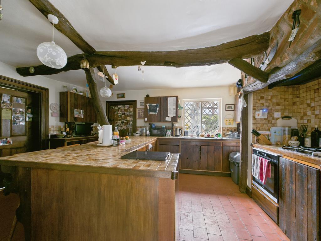 Kitchen 2