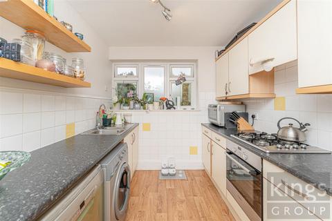 undefined, Cheviot Close, Enfield